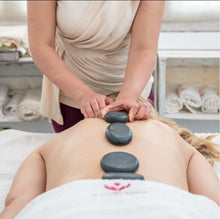Carica l'immagine nel visualizzatore di Gallery, Massaggio Lomi Lomi Stone