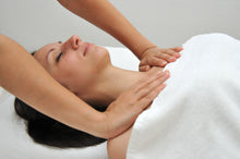 Carica l'immagine nel visualizzatore di Gallery, Abhyangham • Il Massaggio Ayurvedico Classico